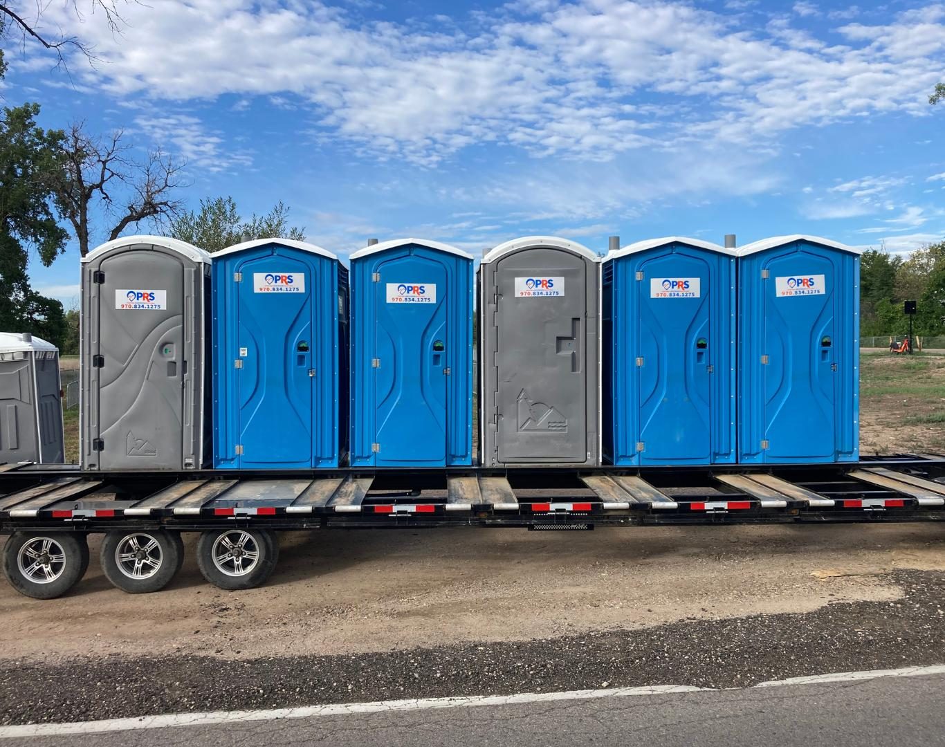 Luxury porta potty near me on the way for event